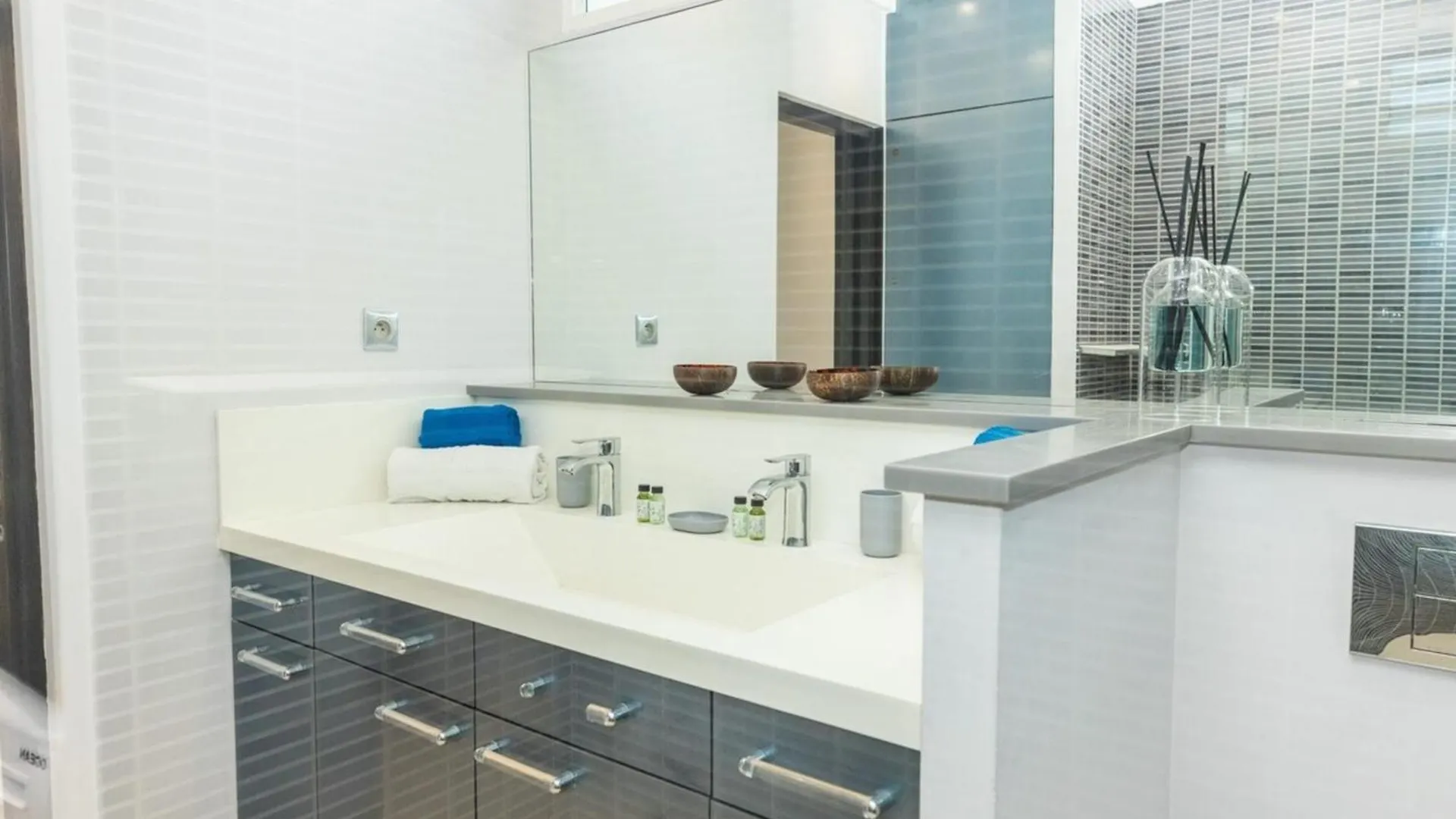 Luxury Sea View Apartment Mont Vernon Cul de Sac