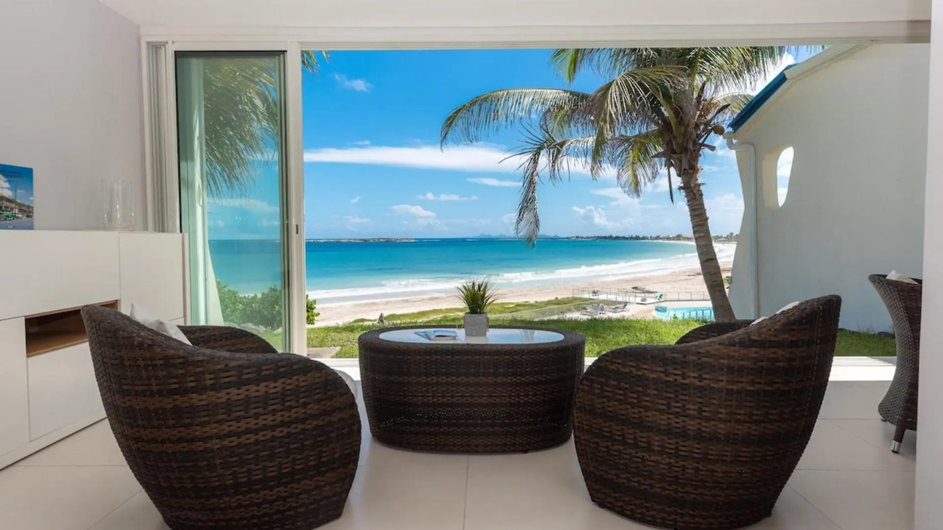Luxury Sea View Apartment Mont Vernon Cul de Sac
